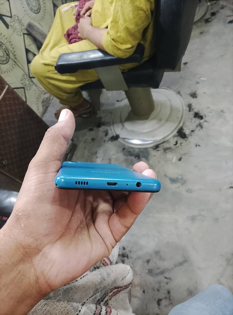 Samsung Mobile A02 5