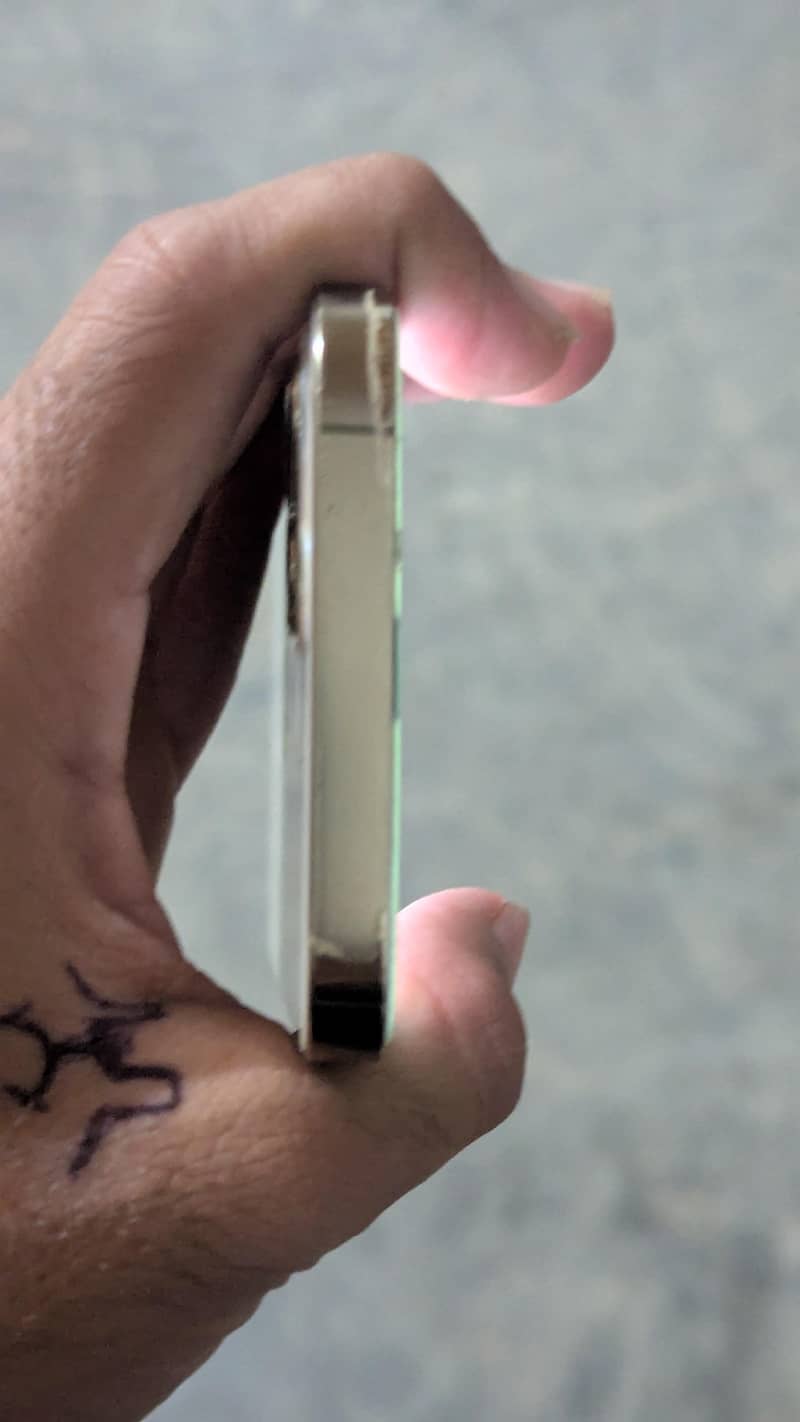 Apple iPhone 12 Pro 7