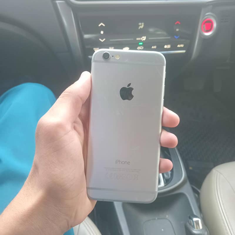 Apple iPhone 6 1
