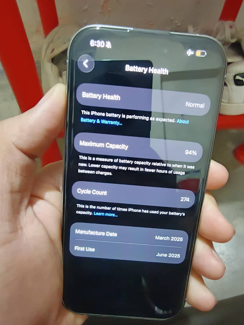 Apple iPhone 16 Pro 2