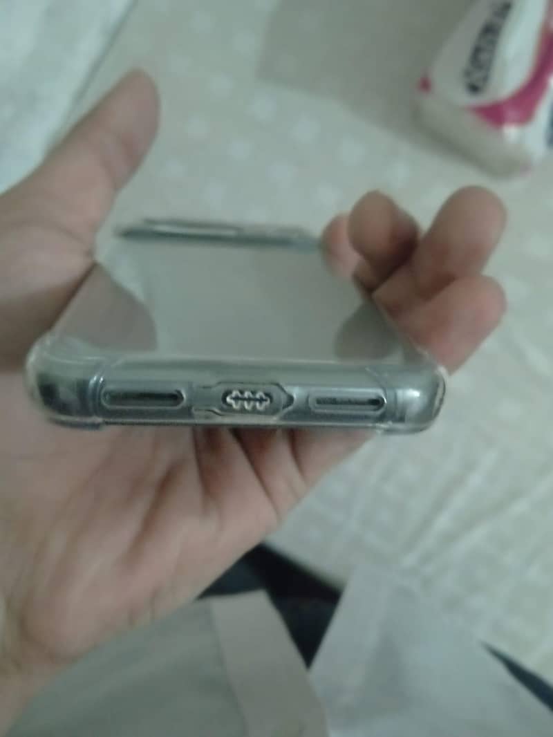 Google Pixel 8 1