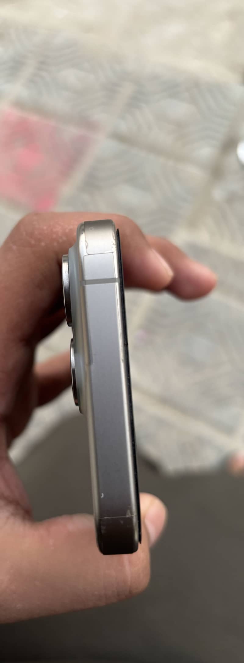 Apple iPhone 15 Pro 1