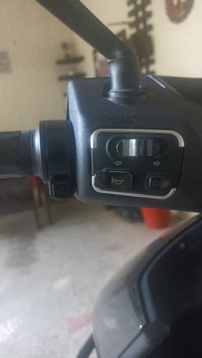 Revoo Condition 10by10 Model 2025