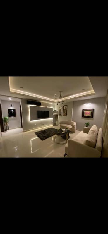 Par day apartment available f10 Islamabad family apartment available