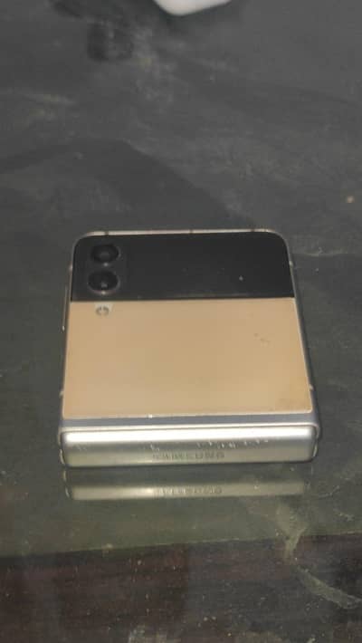 Samsung Mobile Z Flip 3