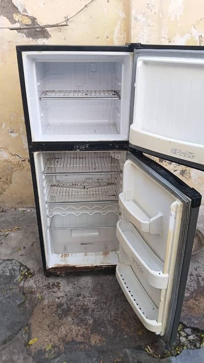 refrigerator for sale