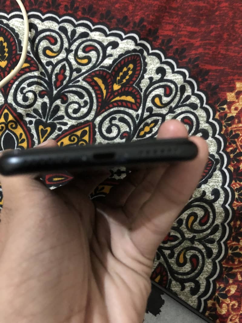 Apple iPhone SE 2