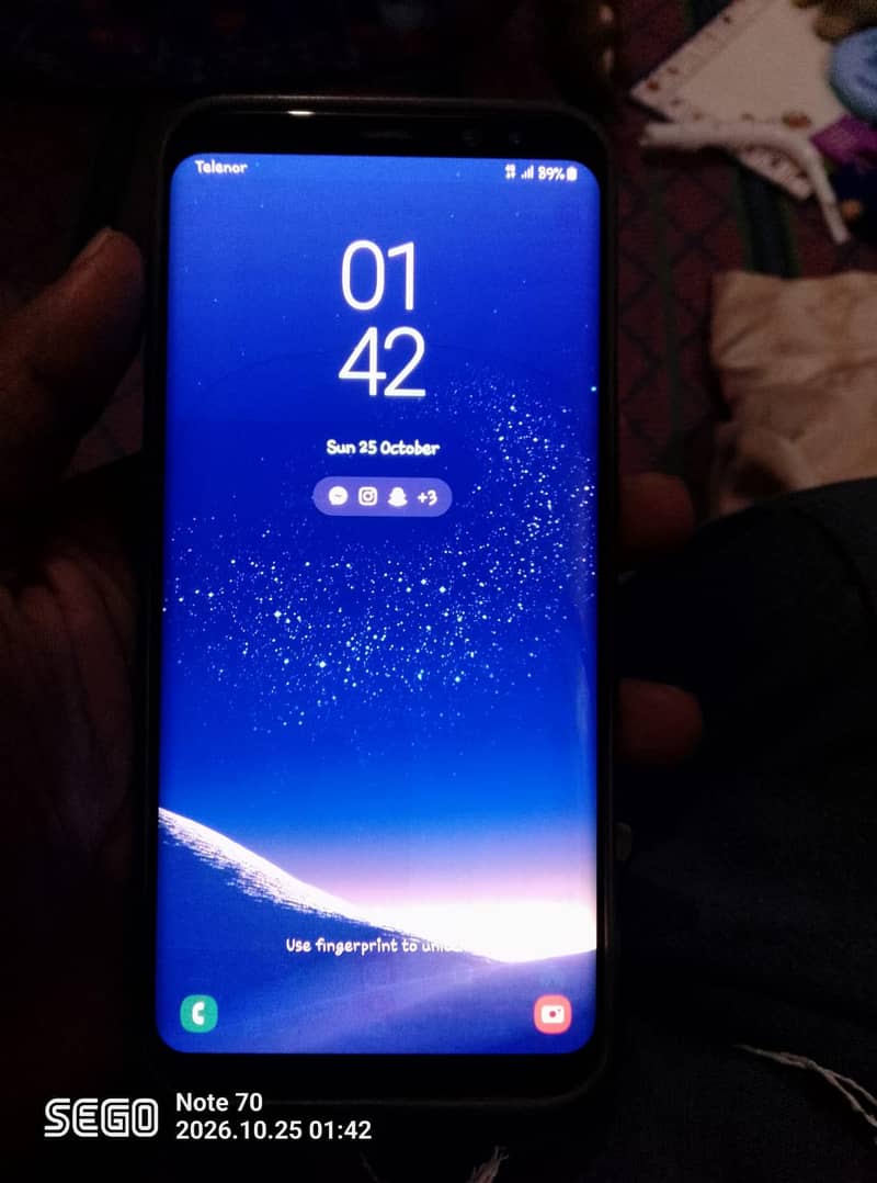 Samsung Mobile S8 Plus 5