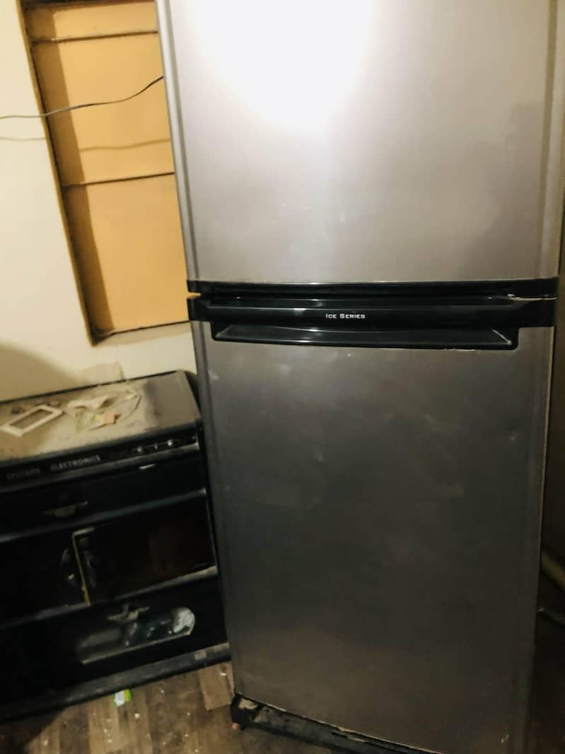 Orient Refrigerator 2
