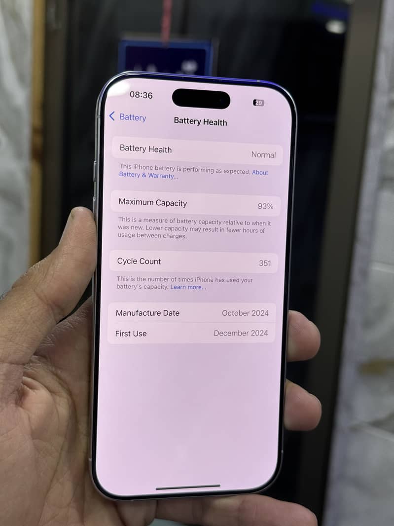 Apple iPhone 16 Pro jv 2
