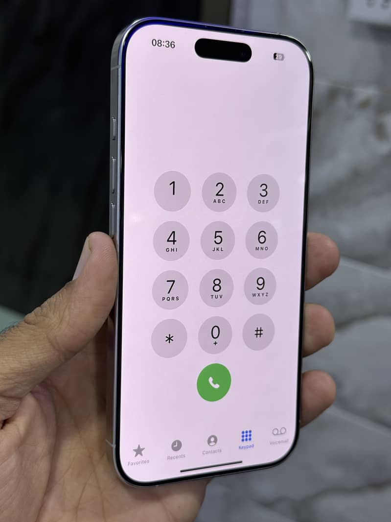 Apple iPhone 16 Pro jv 4