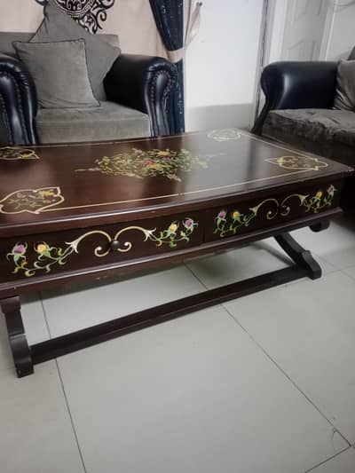 DRAWING ROOM TABLE FOR SALE