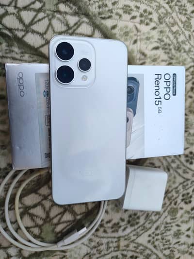OPPO Reno 15 5g 12 gb 512 gb  in 5 Month warranty