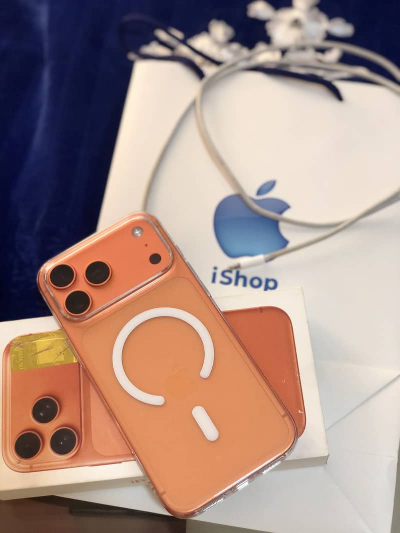 Apple iPhone 17 Pro Max 1