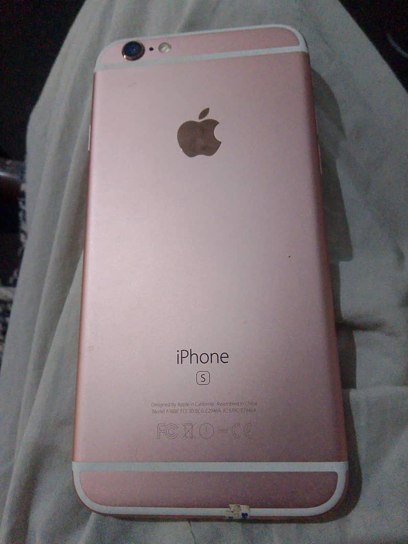 Apple iPhone 6S 1