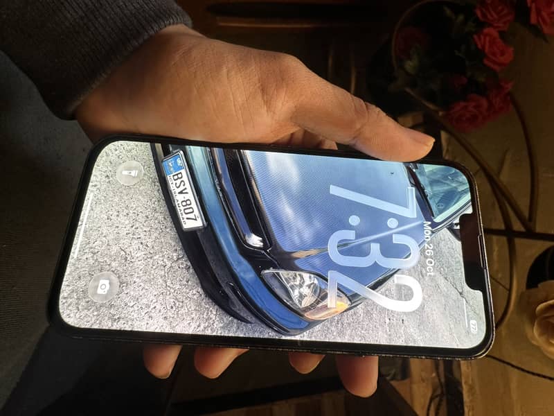 Apple iPhone 13 Pro 1