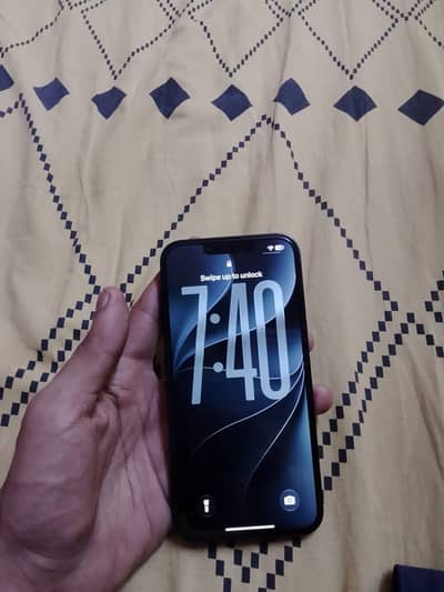 Apple iPhone 14