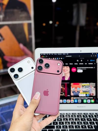 Apple iPhone XR  18 Pro