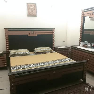 king size full wooden bed used for sale