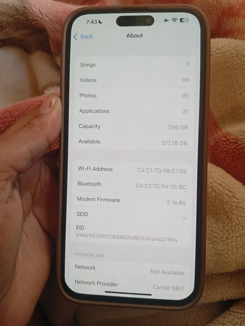 Apple iPhone 15 Pro Max 0