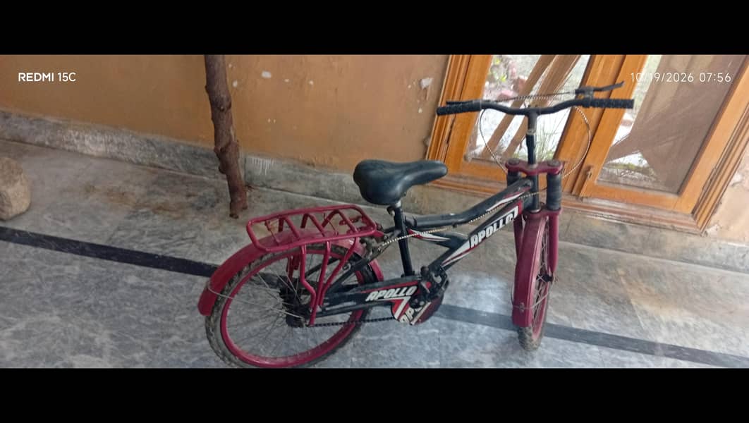 10 سال کی عمر تک کے بچے کے لیے سائیکل ہے 2