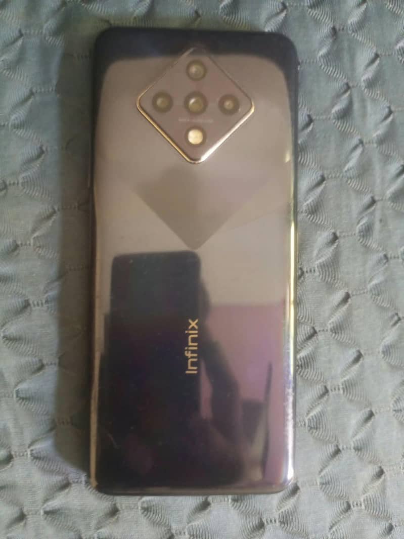 Infinix Zero 8 2