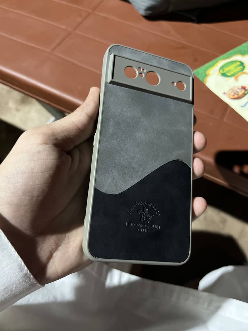 Google Pixel 8 4