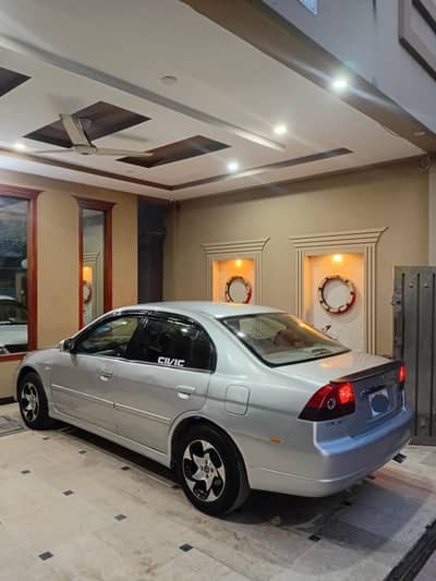 Honda Civic EXi 2004