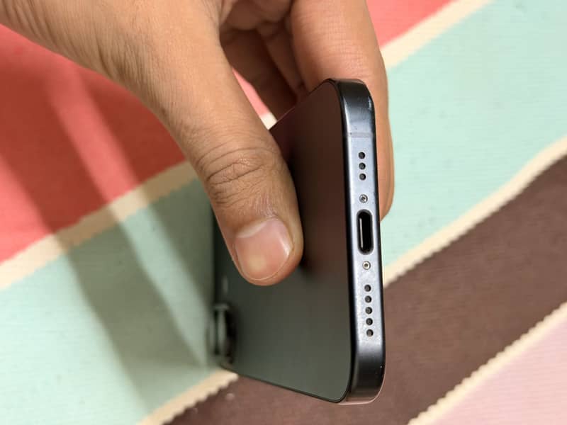Apple iPhone 16 jv 2