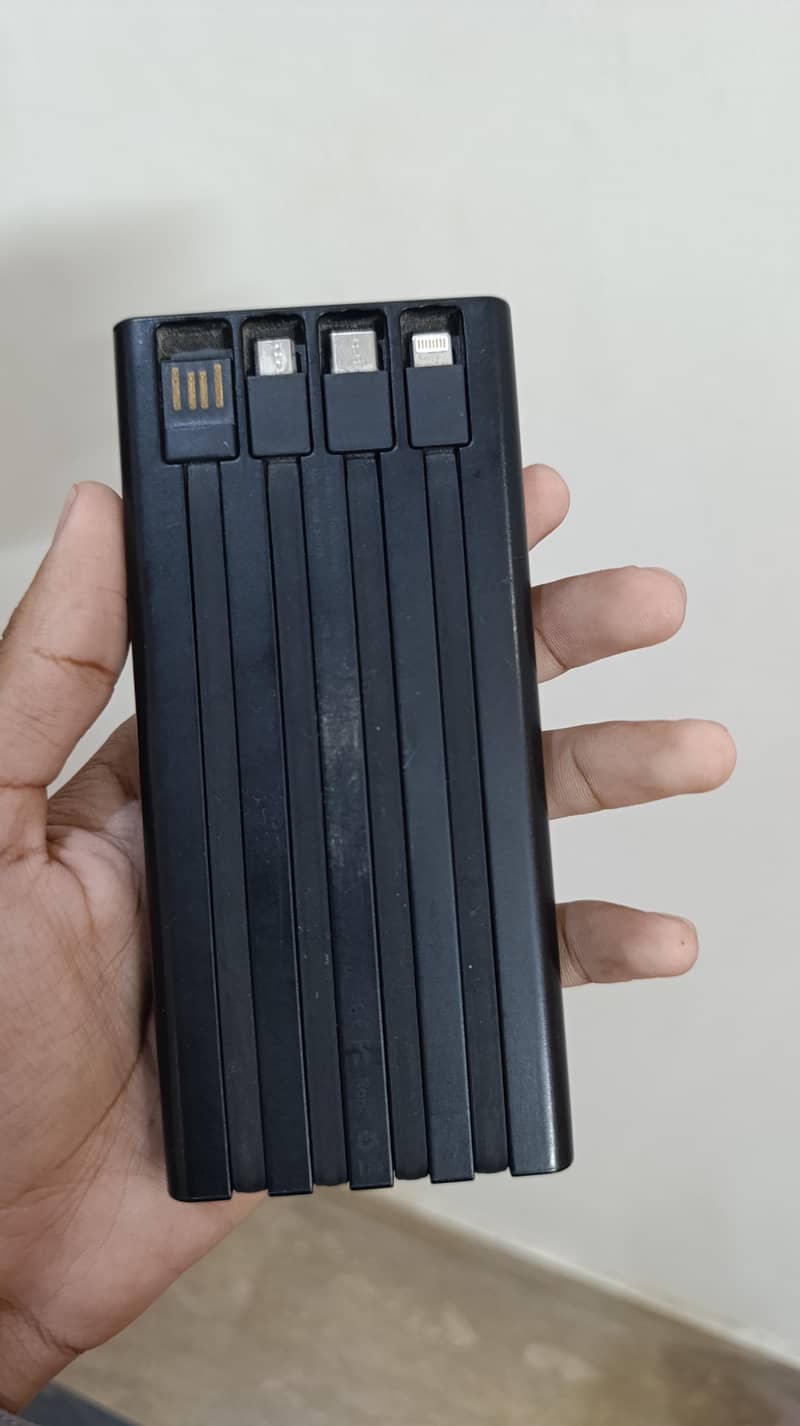 Boost 10,000 mah 1