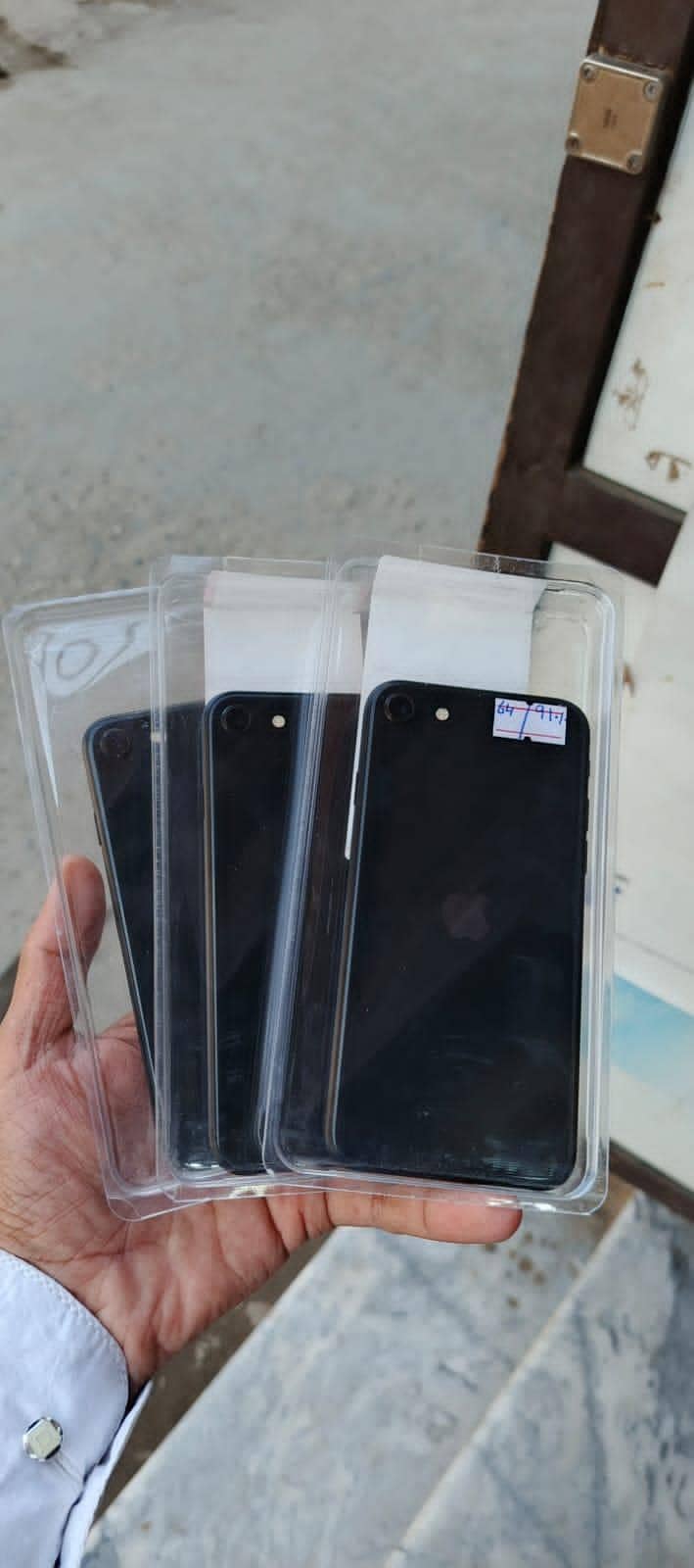 iPhone SE PTA 0