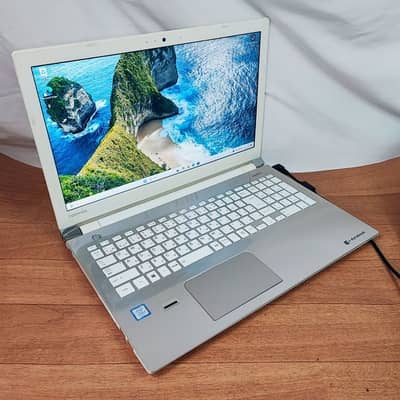 Toshiba Dynabook T75/VG core i7 (6th generation)