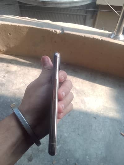 Apple iPhone XS