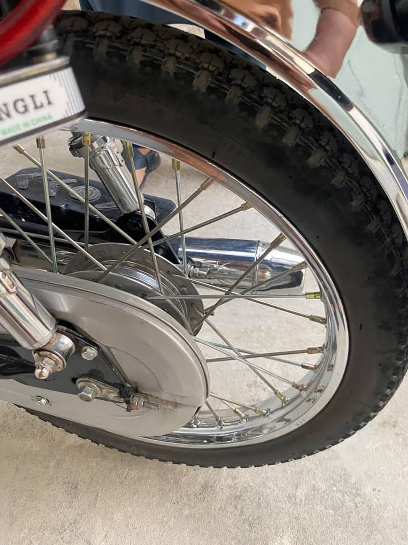United 2025 Model 9
