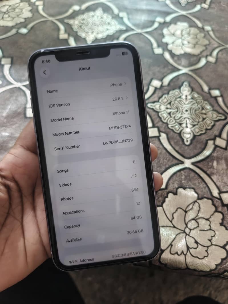 Apple iPhone 11 6