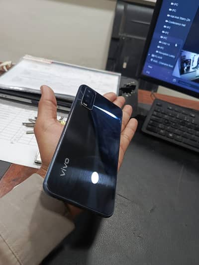 Vivo Y20s 8/256 GB 'Pta Approved Urgent Sell