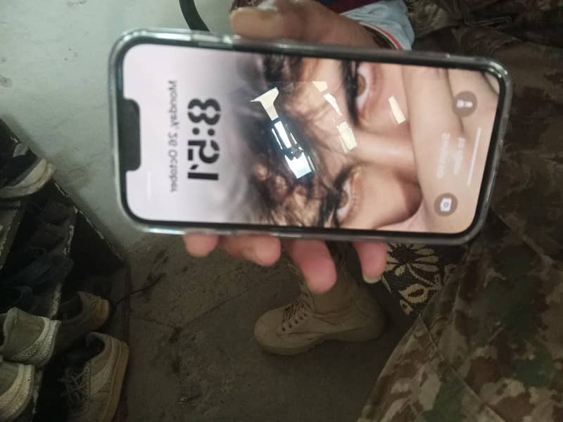 Apple iPhone 13 1