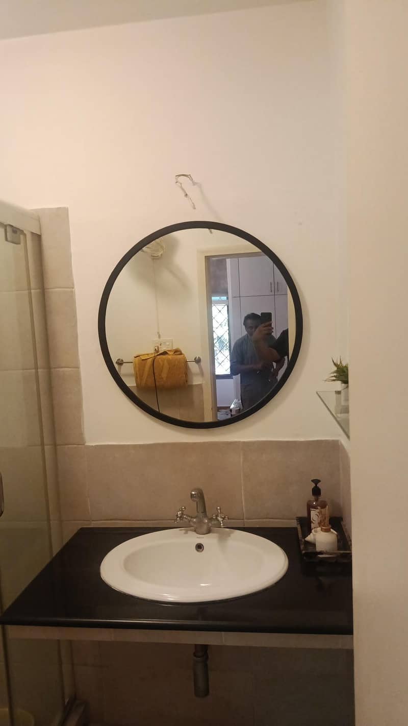 Glass mirror 2