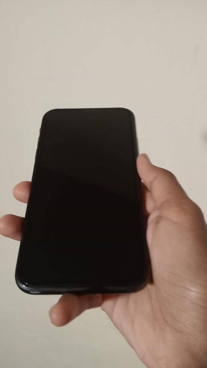 Apple Iphone 11 6