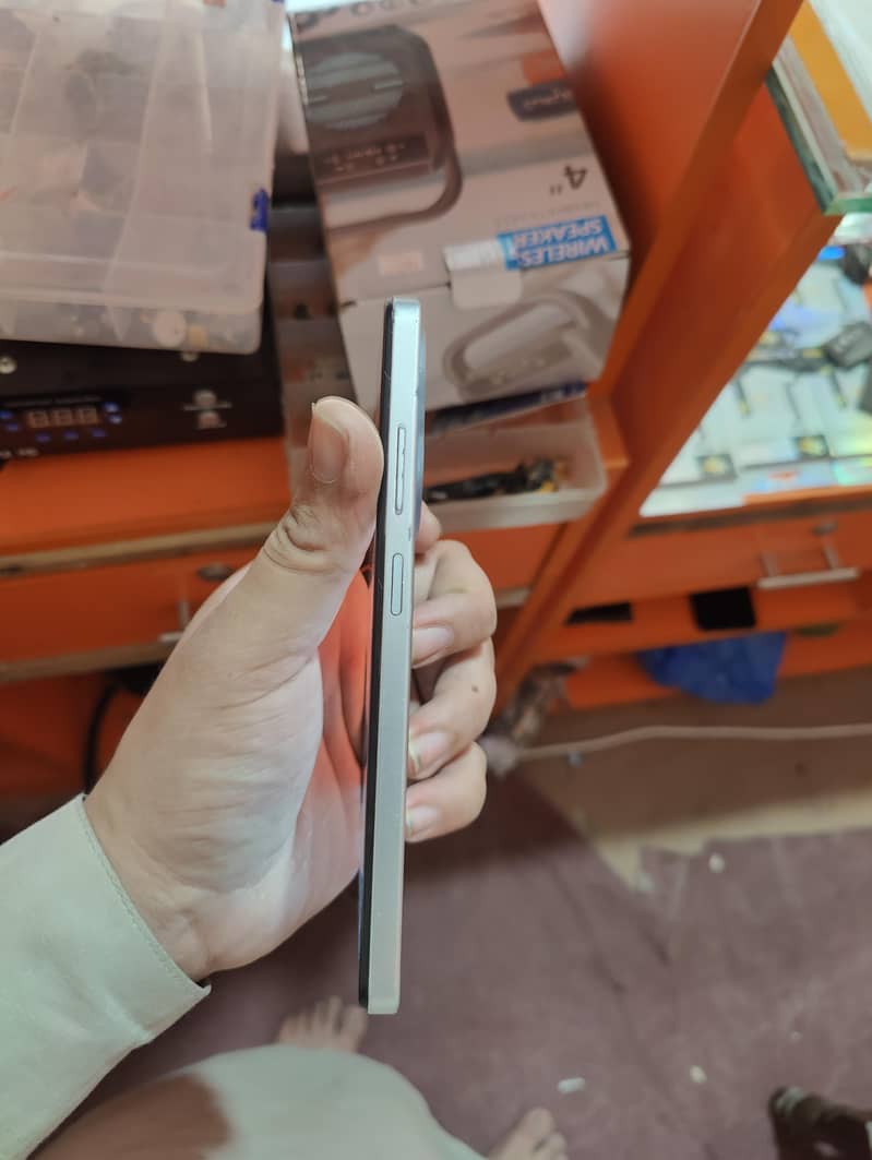 Infinix Smart 8 3