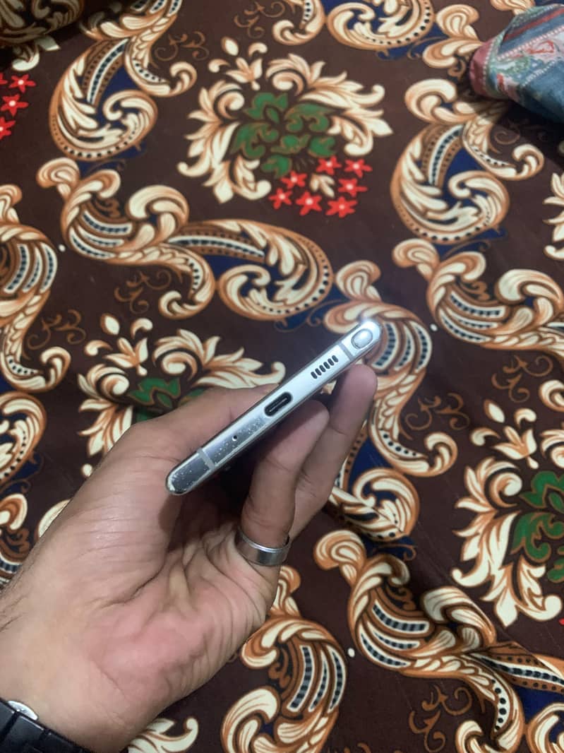 Samsung Mobile Note 10 Plus 9