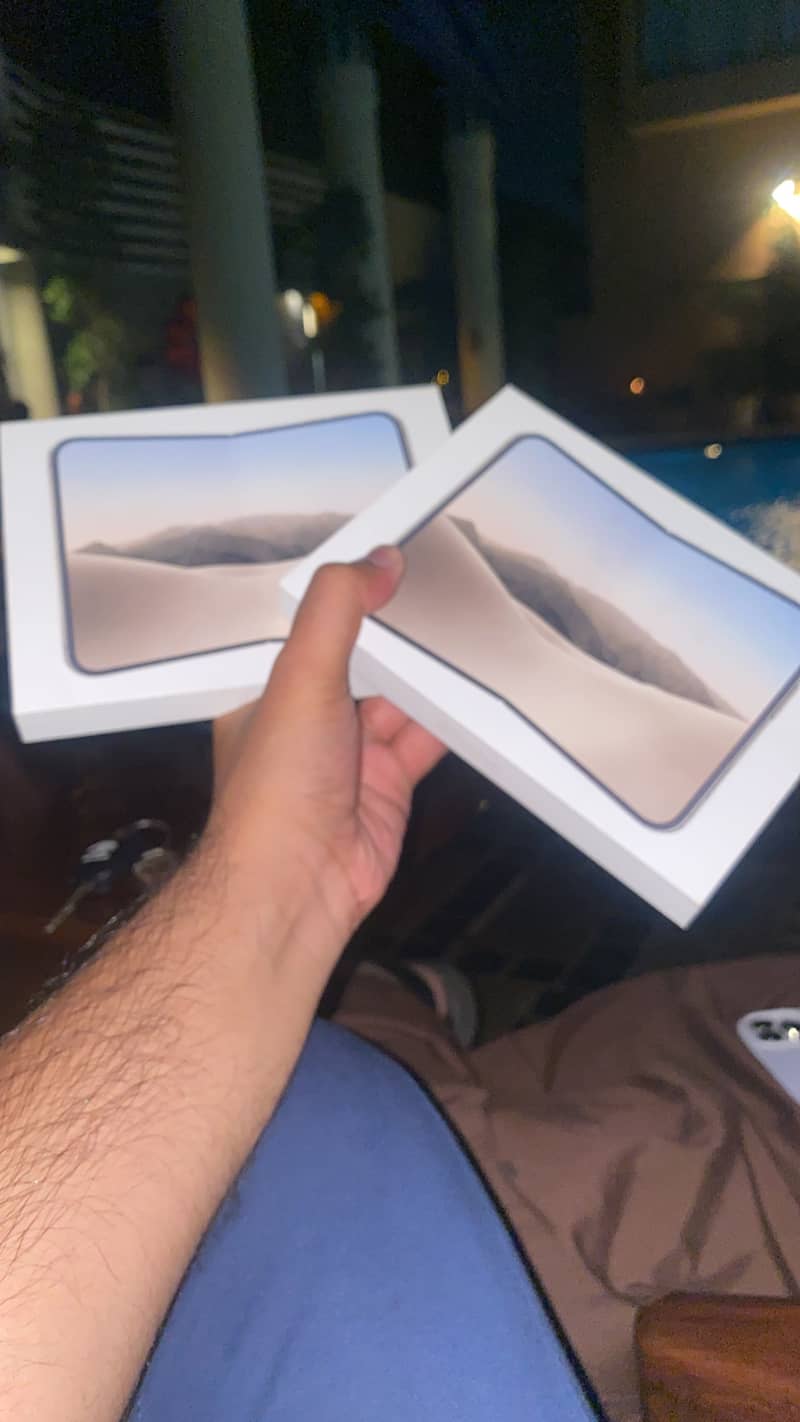 Apple iPhone Duo 0