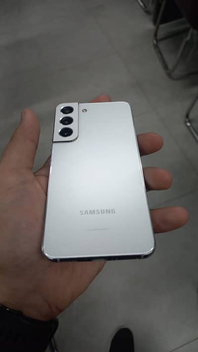 Samsung Mobile S22