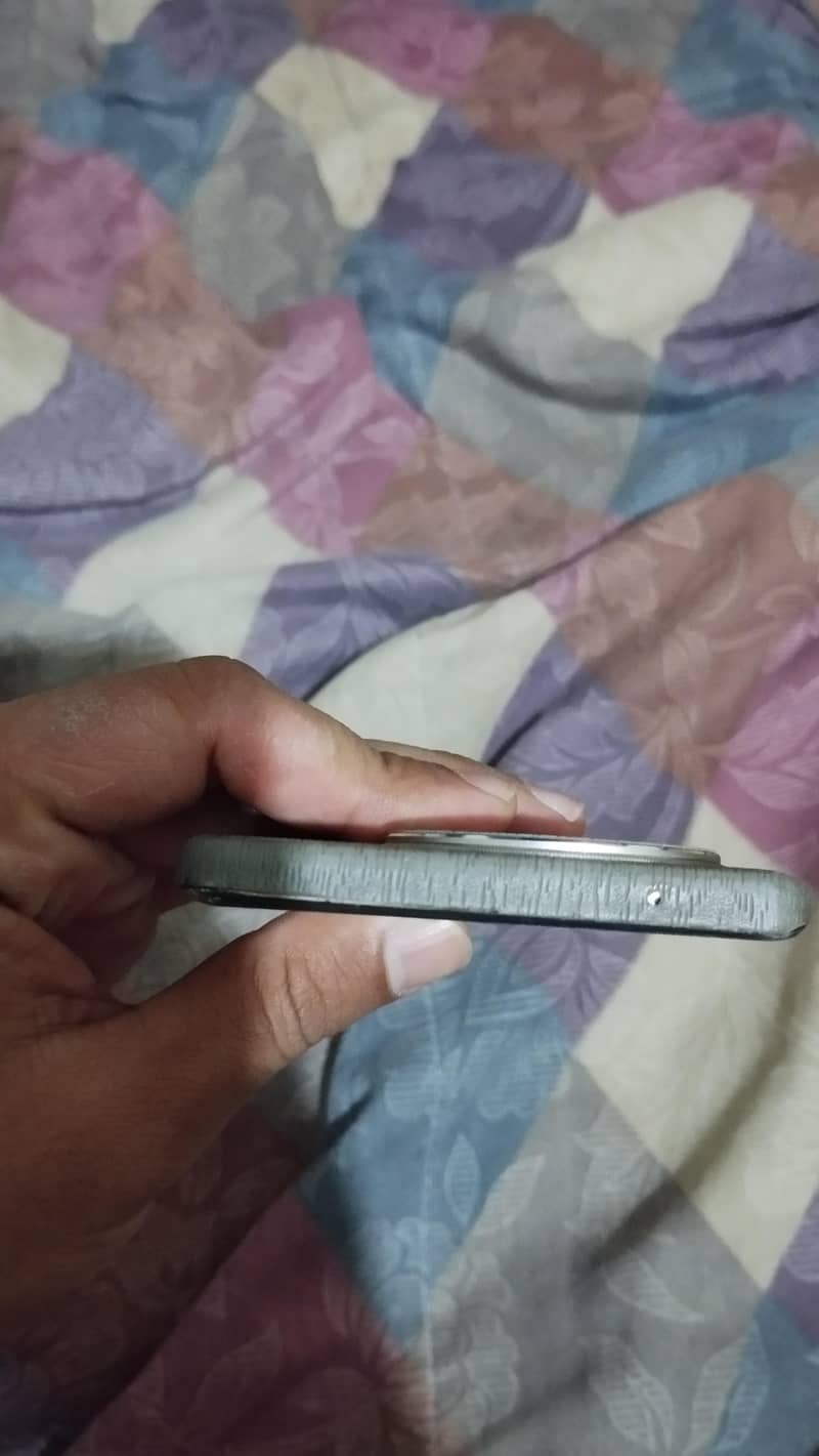 vivo v30e 4