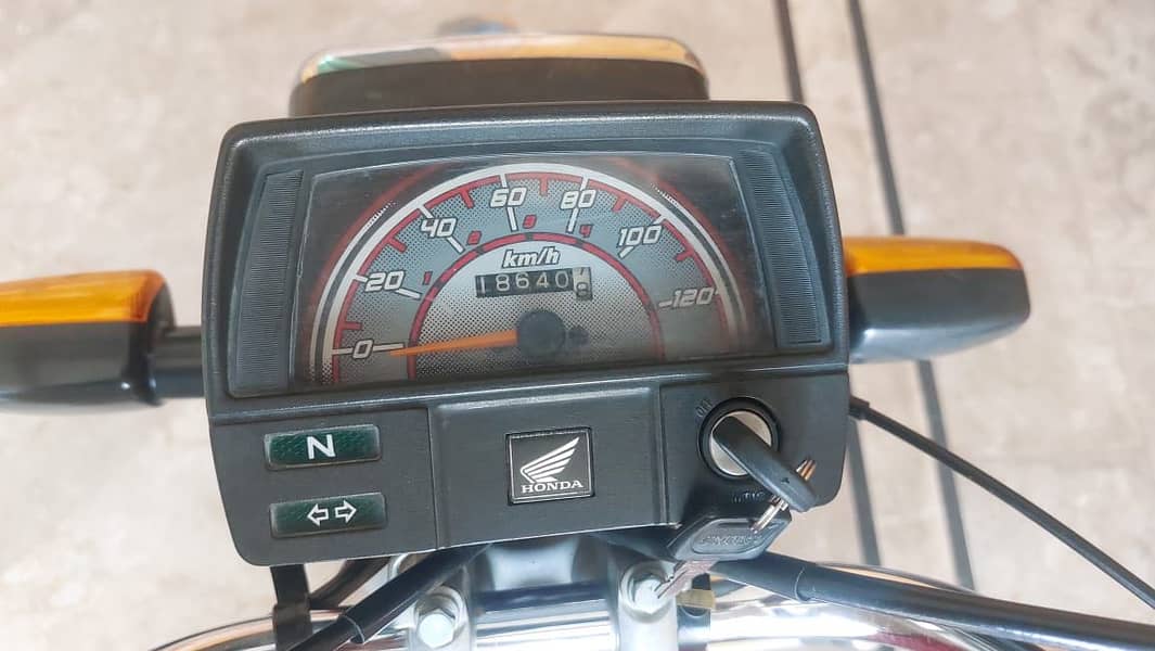 Honda CD 70 5