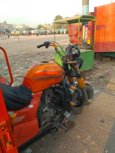 Loder Raksha Sagar Model 2021, 200cc engan 10/10, desk brack good cond