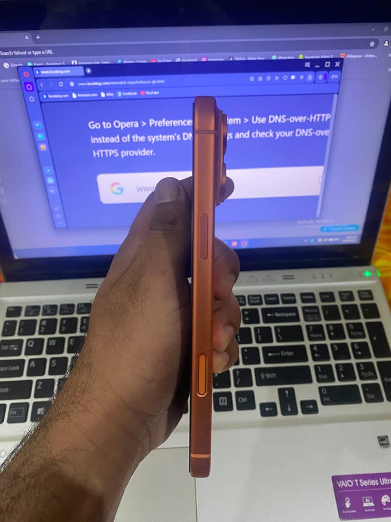 Apple iPhone 17 Pro Max 2