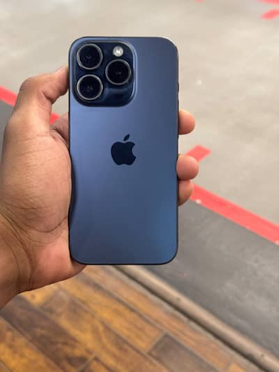 Apple iPhone 15 Pro