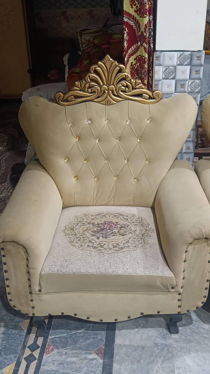 crown sofa set 1