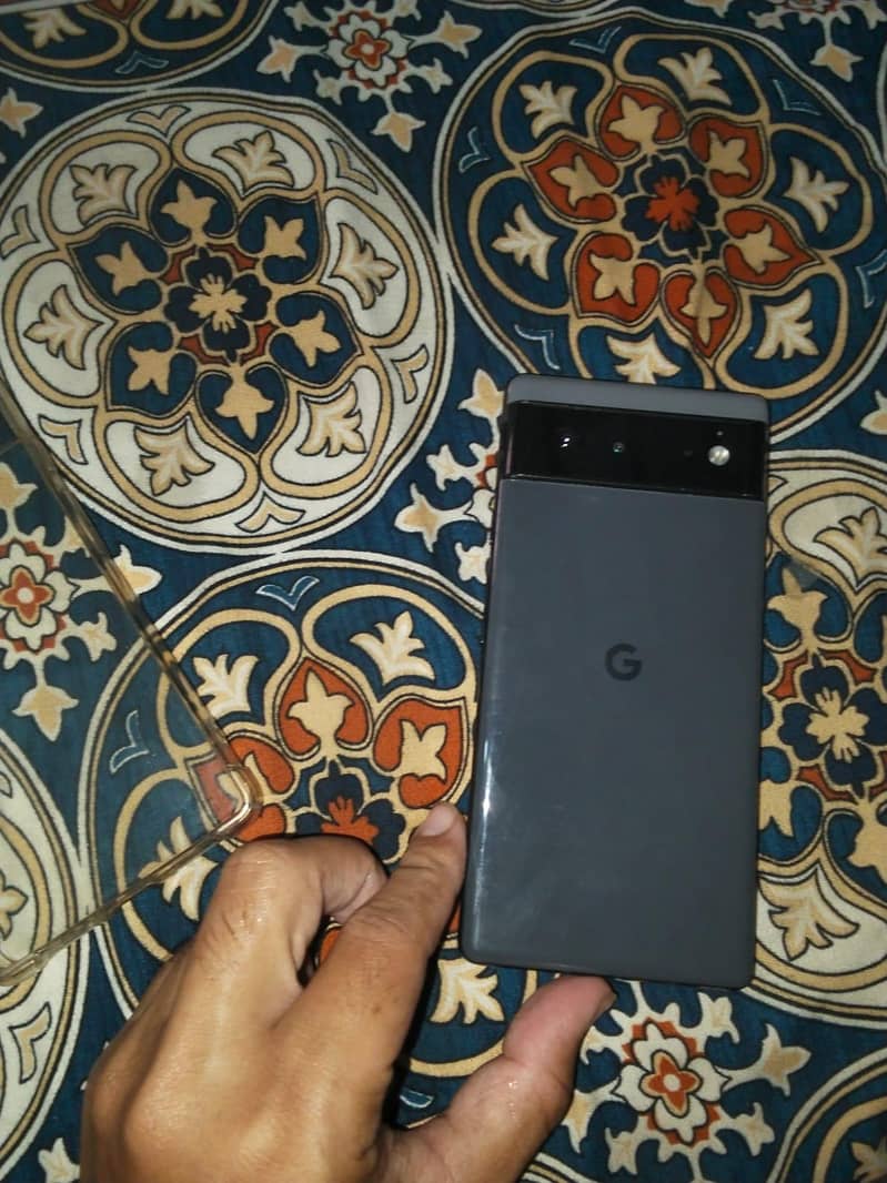 Google Pixel 6 0